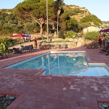 Landhuis Pessighette Dimora Di Campagna *