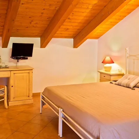 Pessighette Dimora Di Campagna Landhuis